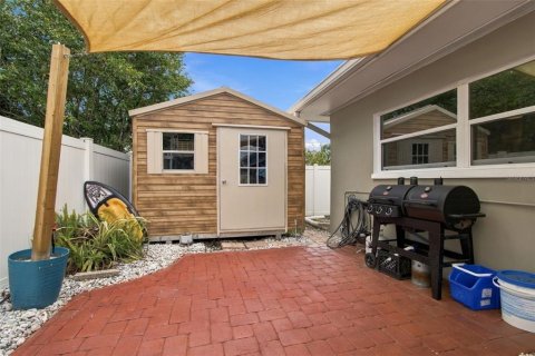 Villa ou maison à vendre à Tampa, Floride: 3 chambres, 157.47 m2 № 2399278 - photo 26