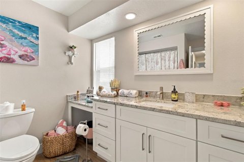 Villa ou maison à vendre à Tampa, Floride: 3 chambres, 157.47 m2 № 2399278 - photo 15