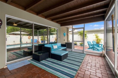 Villa ou maison à vendre à Tampa, Floride: 3 chambres, 157.47 m2 № 2399278 - photo 20