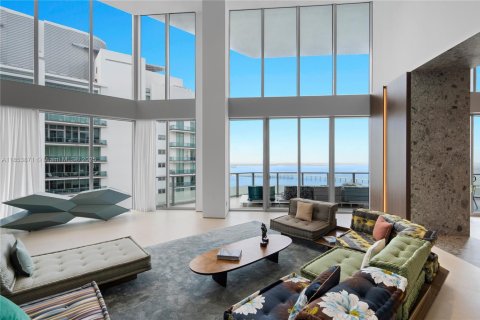 Copropriété à vendre à Miami, Floride: 6 chambres, 605.82 m2 № 1872382 - photo 19