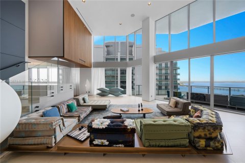 Copropriété à vendre à Miami, Floride: 6 chambres, 605.82 m2 № 1872382 - photo 12