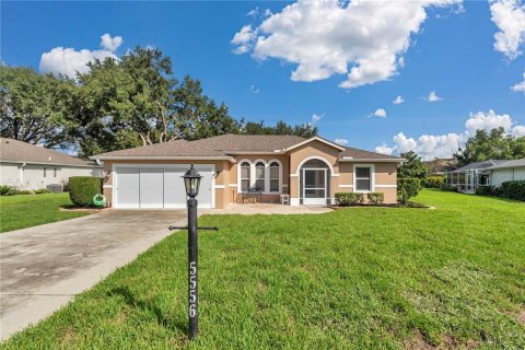 Casa en venta en Lady Lake, Florida, 3 dormitorios, 141.68 m2 № 1914128 - foto 1