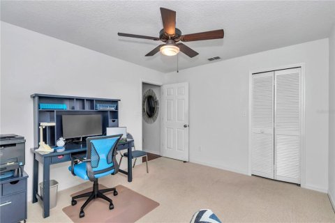 Casa en venta en Lady Lake, Florida, 3 dormitorios, 141.68 m2 № 1914128 - foto 19
