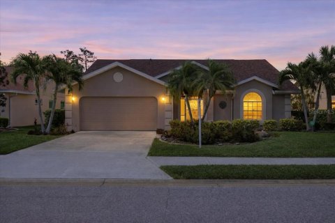 Villa ou maison à vendre à Bradenton, Floride: 3 chambres, 193.89 m2 № 2220396 - photo 4