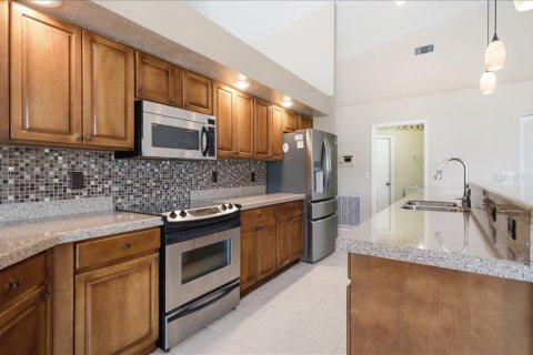 Villa ou maison à vendre à Bradenton, Floride: 3 chambres, 193.89 m2 № 2220396 - photo 16
