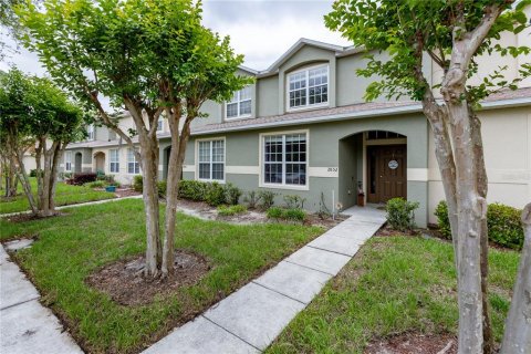 Townhouse in Kissimmee, Florida 4 bedrooms, 170.75 sq.m. № 2149739 - photo 2