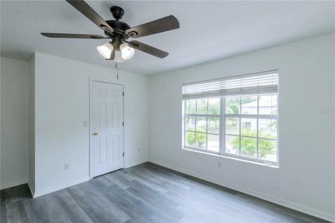 Townhouse in Kissimmee, Florida 4 bedrooms, 170.75 sq.m. № 2149739 - photo 27