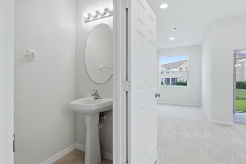 Touwnhouse à vendre à Sarasota, Floride: 3 chambres, 181.53 m2 № 2410003 - photo 11