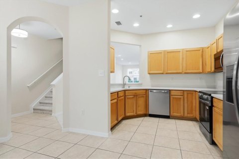 Touwnhouse à vendre à Sarasota, Floride: 3 chambres, 181.53 m2 № 2410003 - photo 13