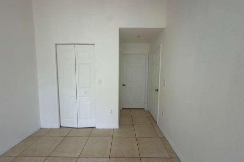 Apartment in Hollywood, Florida 2 bedrooms, 89.74 sq.m. № 2087031 - photo 13