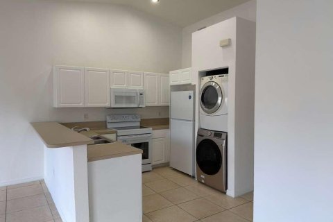 Apartment in Hollywood, Florida 2 bedrooms, 89.74 sq.m. № 2087031 - photo 4