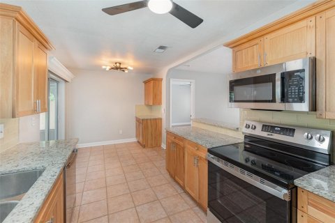 Casa en venta en Altamonte Springs, Florida, 3 dormitorios, 112.13 m2 № 1792887 - foto 8