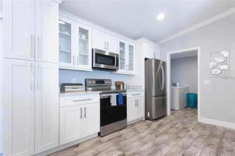 Купить виллу или дом в Уиллистон, Флорида 5 комнат, 113.81м2, № 2150032 - фото 8