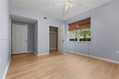 Copropriété à vendre à Gainesville, Floride: 2 chambres, 130.99 m2 № 1395280 - photo 13