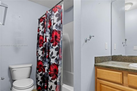 Copropriété à vendre à Gainesville, Floride: 2 chambres, 130.99 m2 № 1395280 - photo 19