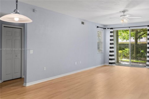 Copropriété à vendre à Gainesville, Floride: 2 chambres, 130.99 m2 № 1395280 - photo 11