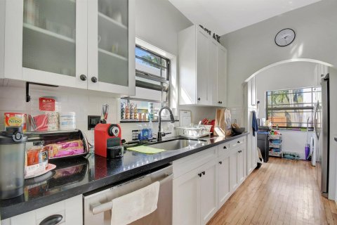 Casa en venta en Hollywood, Florida, 2 dormitorios, 158.49 m2 № 2190687 - foto 13