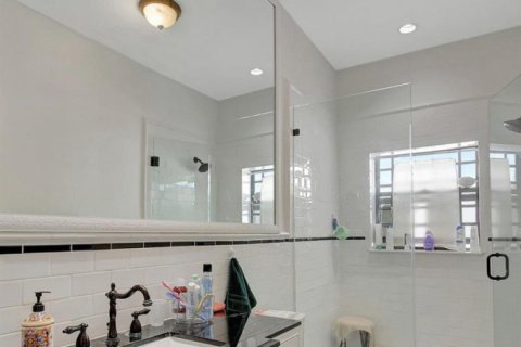 Casa en venta en Hollywood, Florida, 2 dormitorios, 158.49 m2 № 2190687 - foto 17
