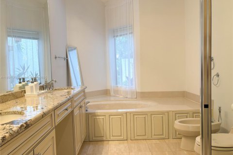 Снять в аренду таунхаус в Веллингтон, Флорида 4 спальни, 293.85м2, № 2153923 - фото 19