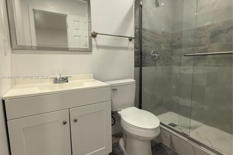 Снять в аренду коммерческую недвижимость в Хомстед, Флорида 1 спальня, 55.74м2, № 2004537 - фото 6