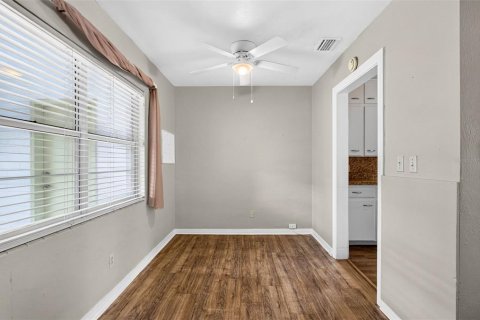 House in Lakeland, Florida 3 bedrooms, 80.17 sq.m. № 2393659 - photo 21