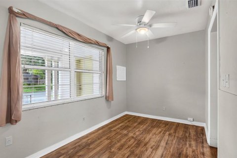 House in Lakeland, Florida 3 bedrooms, 80.17 sq.m. № 2393659 - photo 20