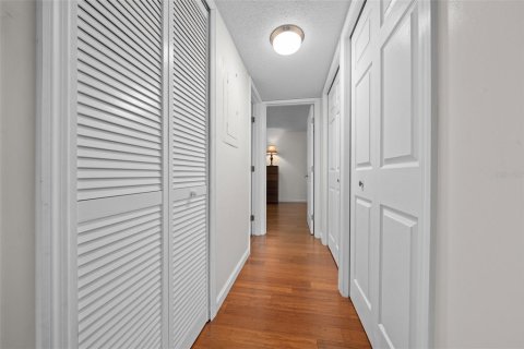 Condo in Ocala, Florida, 1 bedroom  № 1510263 - photo 19