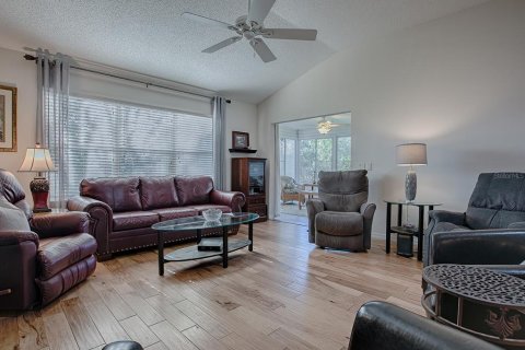 Casa en venta en The Villages, Florida, 3 dormitorios, 158.96 m2 № 1516803 - foto 13
