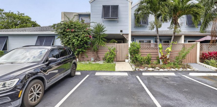 Adosado en Margate, Florida 3 dormitorios, 125.79 m2 № 2077754