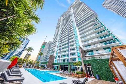Condo in Miami, Florida, 2 bedrooms  № 2021007 - photo 21