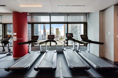 Condo in Miami, Florida, 2 bedrooms  № 2021007 - photo 29