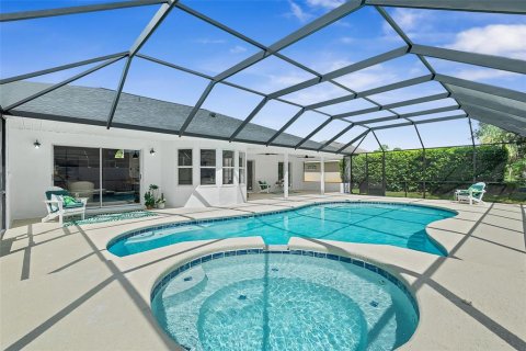 Casa en venta en Palm Coast, Florida, 3 dormitorios, 214.23 m2 № 2384376 - foto 2
