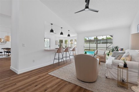 Casa en venta en Palm Coast, Florida, 3 dormitorios, 214.23 m2 № 2384376 - foto 19