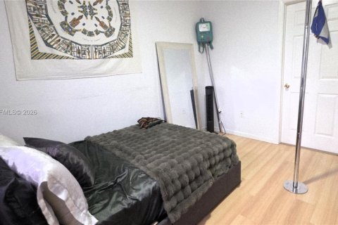 Touwnhouse à vendre à Tamarac, Floride: 2 chambres, 112.78 m2 № 2033364 - photo 18