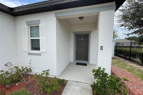 House in Davenport, Florida 3 bedrooms, 144.09 sq.m. № 1854616 - photo 6