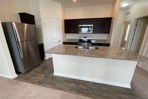House in Davenport, Florida 3 bedrooms, 144.09 sq.m. № 1854616 - photo 14