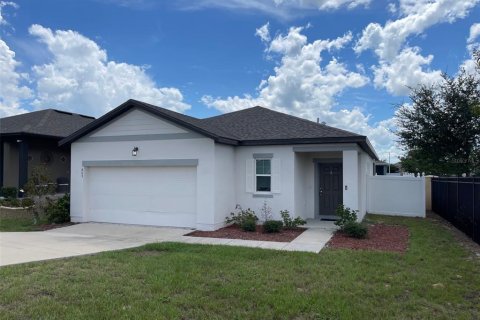 House in Davenport, Florida 3 bedrooms, 144.09 sq.m. № 1854616 - photo 2