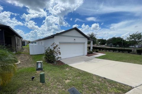 House in Davenport, Florida 3 bedrooms, 144.09 sq.m. № 1854616 - photo 5