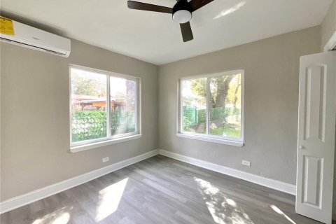 Villa ou maison à vendre à Tampa, Floride: 2 chambres, 60.2 m2 № 2231755 - photo 22