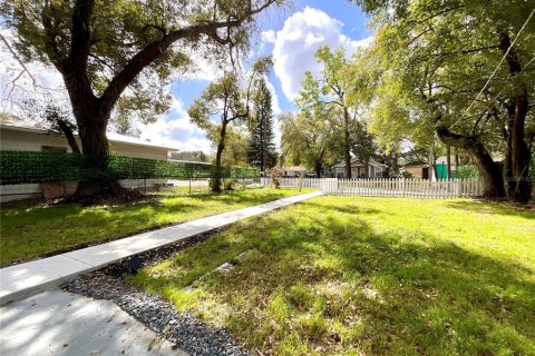 Villa ou maison à vendre à Tampa, Floride: 2 chambres, 60.2 m2 № 2231755 - photo 26
