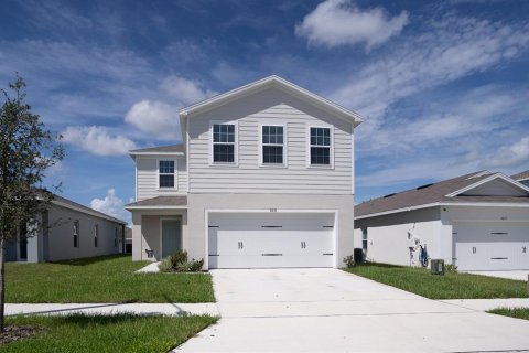 Casa en venta en Haines City, Florida, 4 dormitorios, 176.05 m2 № 1356416 - foto 1