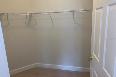 Condo in Gainesville, Florida, 3 bedrooms  № 1772784 - photo 17