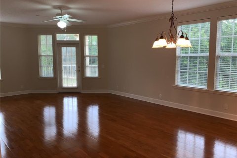 Condo in Gainesville, Florida, 3 bedrooms  № 1772784 - photo 4