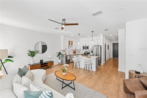 Touwnhouse à louer à Kissimmee, Floride: 3 chambres, 129.13 m2 № 2157316 - photo 12