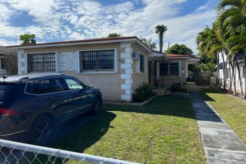 Casa en Miami, Florida 2 dormitorios, 145.76 m2 № 2019510