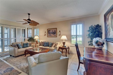 House in Apollo Beach, Florida 2 bedrooms, 151.52 sq.m. № 1556811 - photo 20