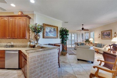 House in Apollo Beach, Florida 2 bedrooms, 151.52 sq.m. № 1556811 - photo 17