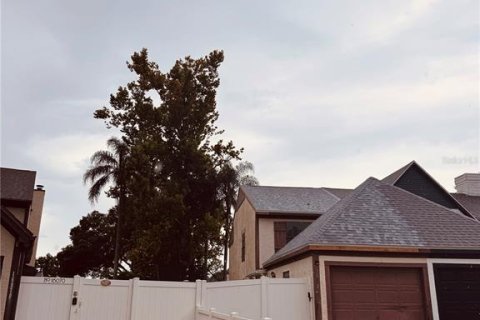 Touwnhouse à vendre à Tampa, Floride: 3 chambres, 133.78 m2 № 1904810 - photo 2