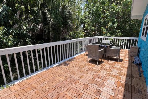 House in Placida, Florida 2 bedrooms, 82.13 sq.m. № 2103816 - photo 23