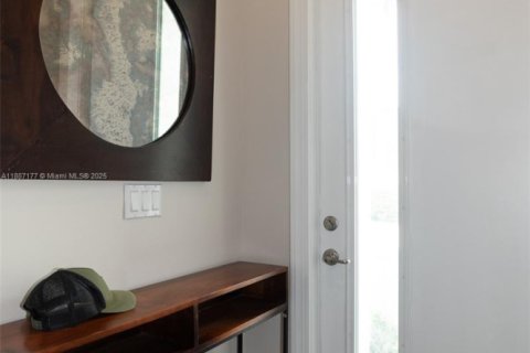 Touwnhouse à vendre à Oakland Park, Floride: 3 chambres, 199.93 m2 № 1941669 - photo 3